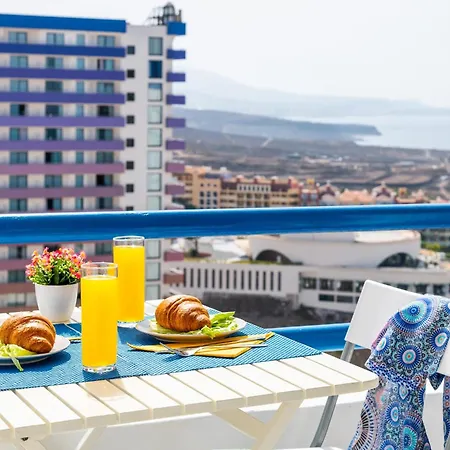 Wonderful Attic In Daire Playa Paraiso (Tenerife)